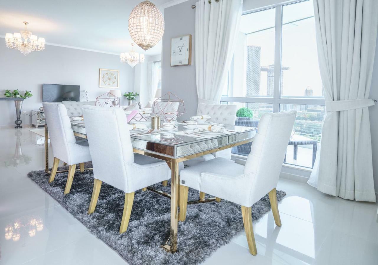 Elite Royal Apartment - Full Burj Khalifa & Fountain View - Premier - 2 Bedrooms & 1 Open Bedroom Without Partition Dubai Bagian luar foto