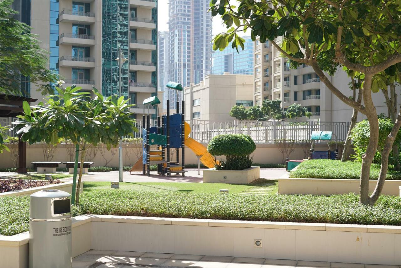 Elite Royal Apartment - Full Burj Khalifa & Fountain View - Premier - 2 Bedrooms & 1 Open Bedroom Without Partition Dubai Bagian luar foto