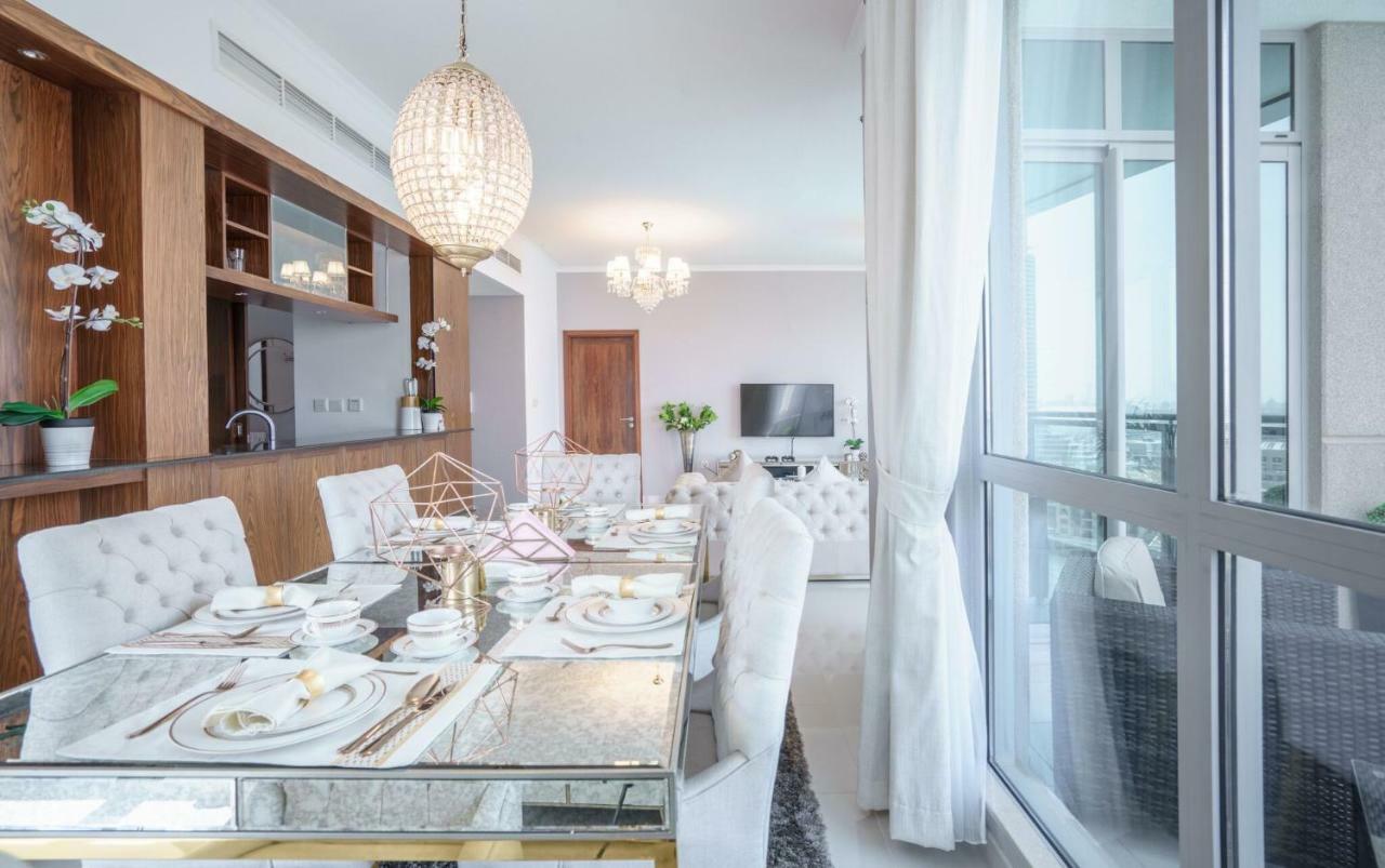 Elite Royal Apartment - Full Burj Khalifa & Fountain View - Premier - 2 Bedrooms & 1 Open Bedroom Without Partition Dubai Bagian luar foto